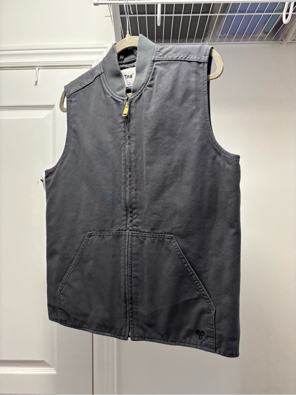 TNA Ferris Vest in Inky Grey